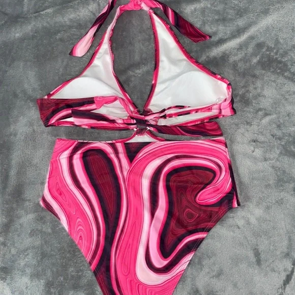 Abstract fluid pattern halter one piece swimsuit - Picture 4 of 4